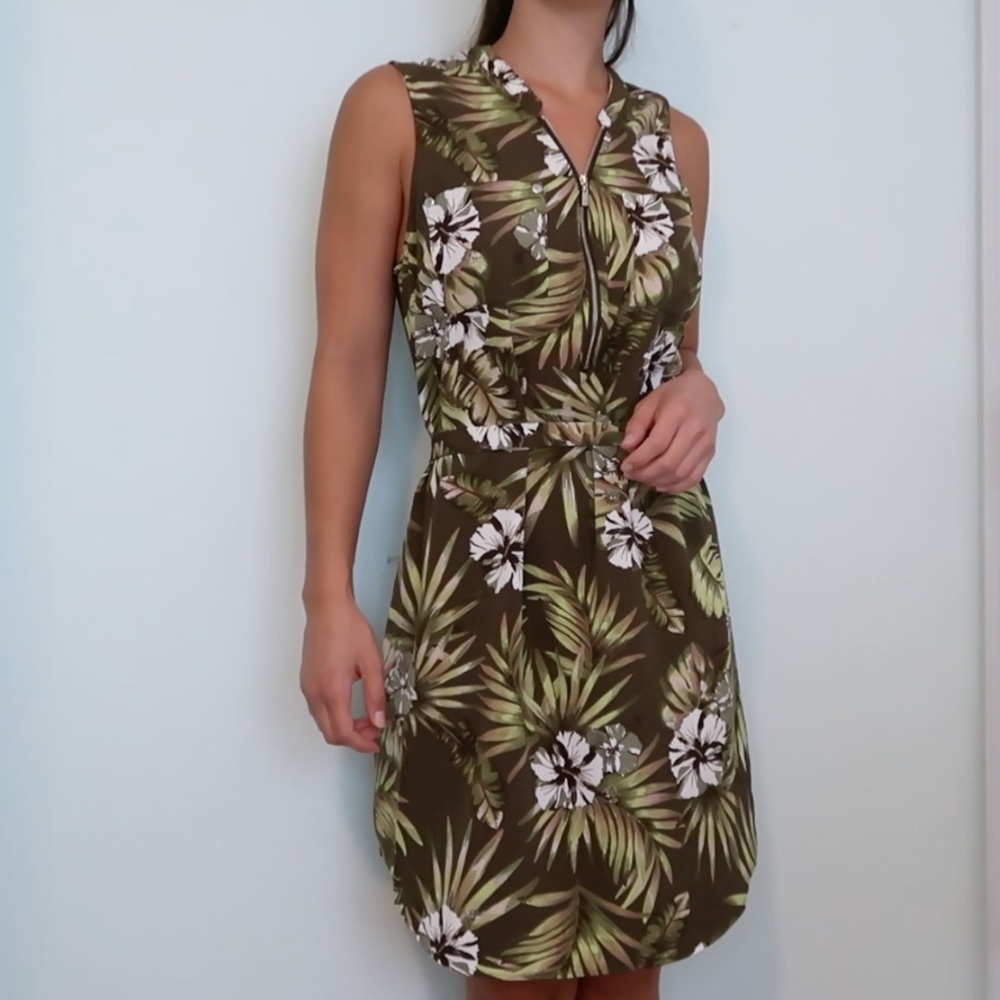 New York and Co Green Dress